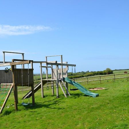 The Stables Βίλα Hartland Εξωτερικό φωτογραφία